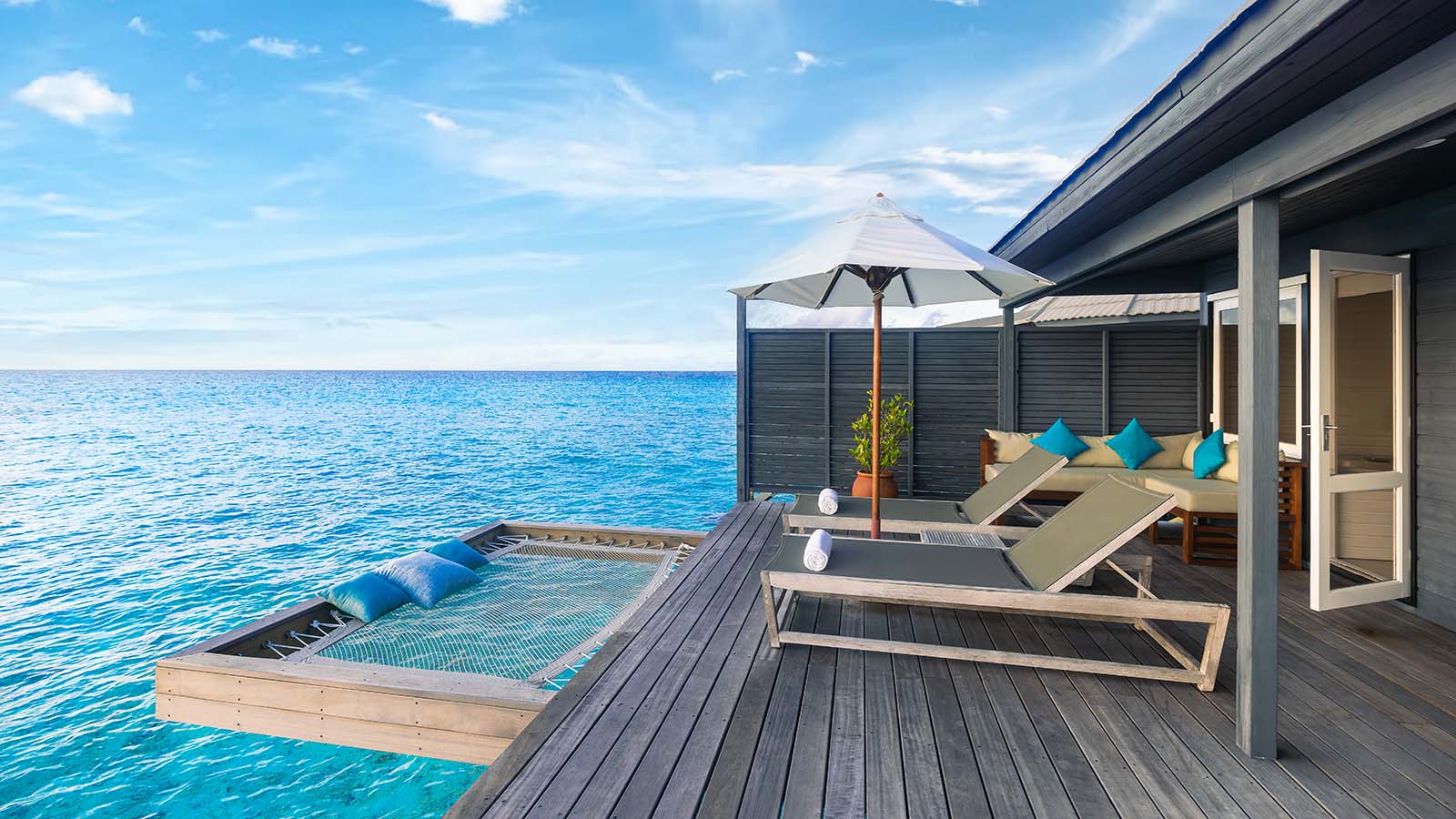 Komandoo Island Resort & Spa resort